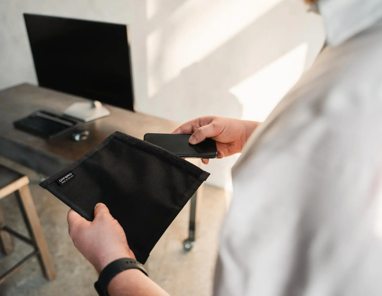 Offgrid Utility Faraday Mobile Sleeve Non-Window