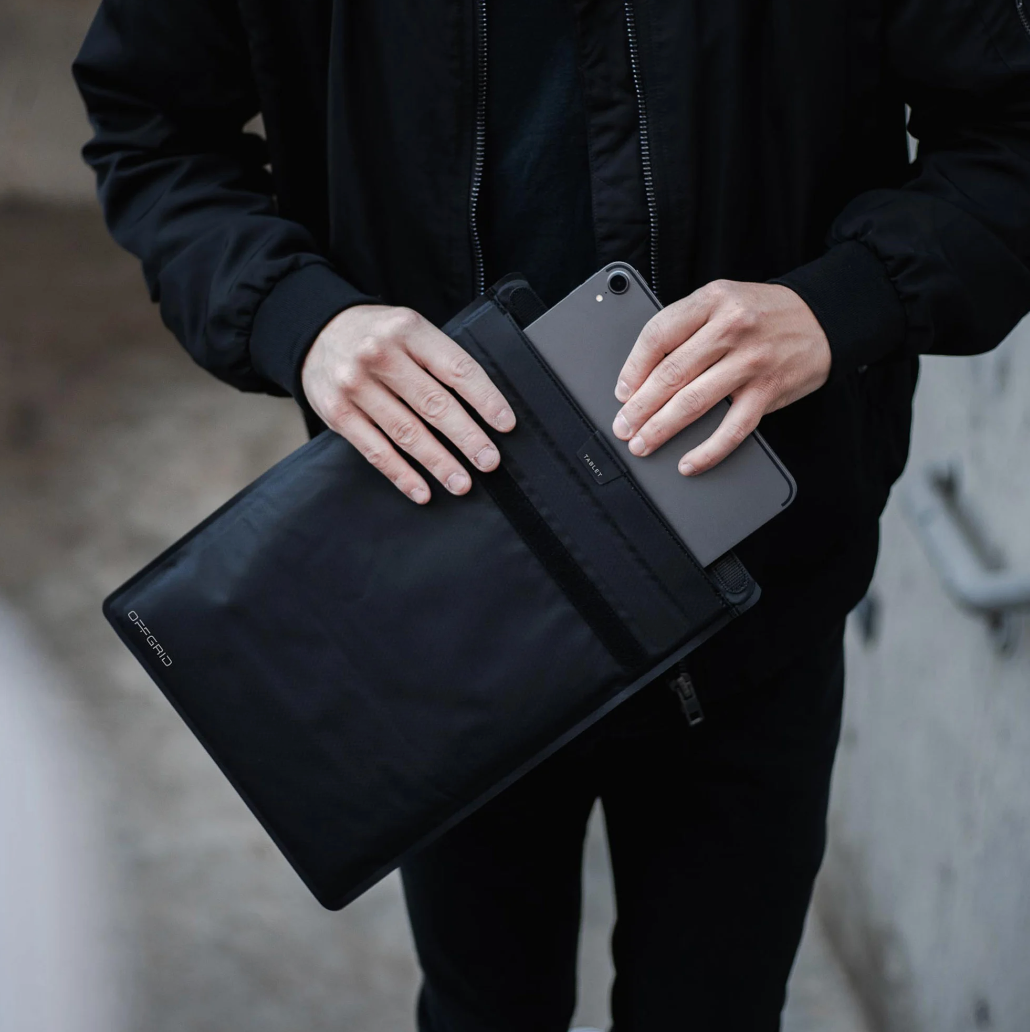 OffGrid Premium Faraday Bag, Tablet - Black
