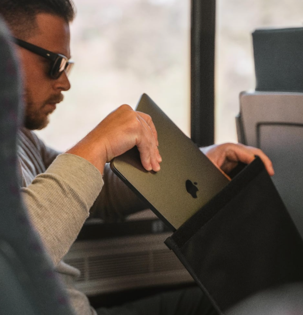 Offgrid Utility Faraday 13" Laptop Sleeve Non-Window